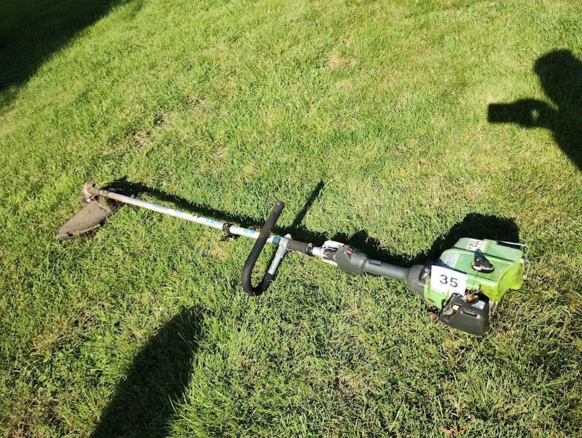 Performance Power 25cc Strimmer (Located in Nacton). No VAT.