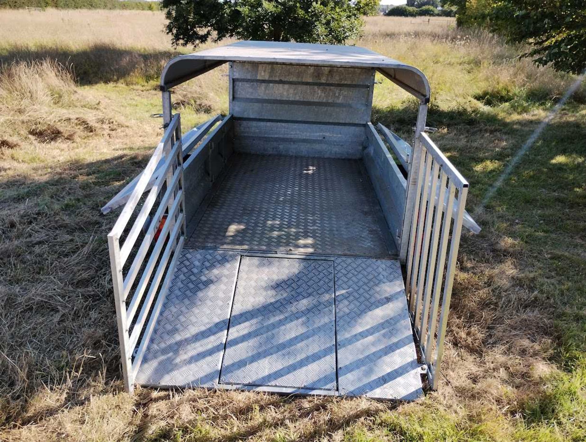 ATV Sheep Trailer with drop sides, dual door and canopy (Located in Gislingham) - NO VAT - Image 4 of 8