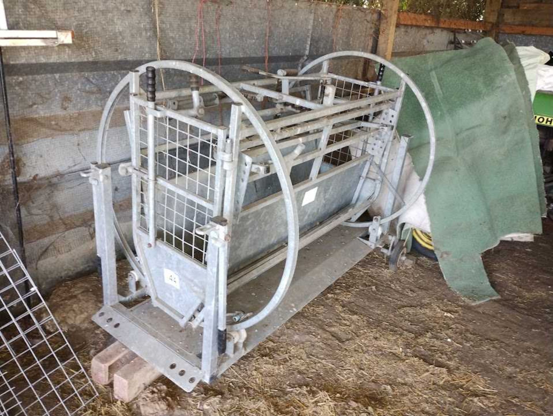 IAE Galvanised Sheep Rollover Crate (Located in Gislingham) - NO VAT