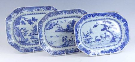 A matched and graduated set of three Chinese export blue and white porcelain meat plates, 18th