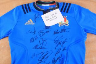 Football, a multi signed replica Italy shirt with Adidas tags and hand written card Italy 2018 shirt