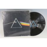 Pink Floyd, Dark Side Of The Moon, Harvest EMI SHVL 804 A - 8 / B - 7, in gate-fold sleeve with