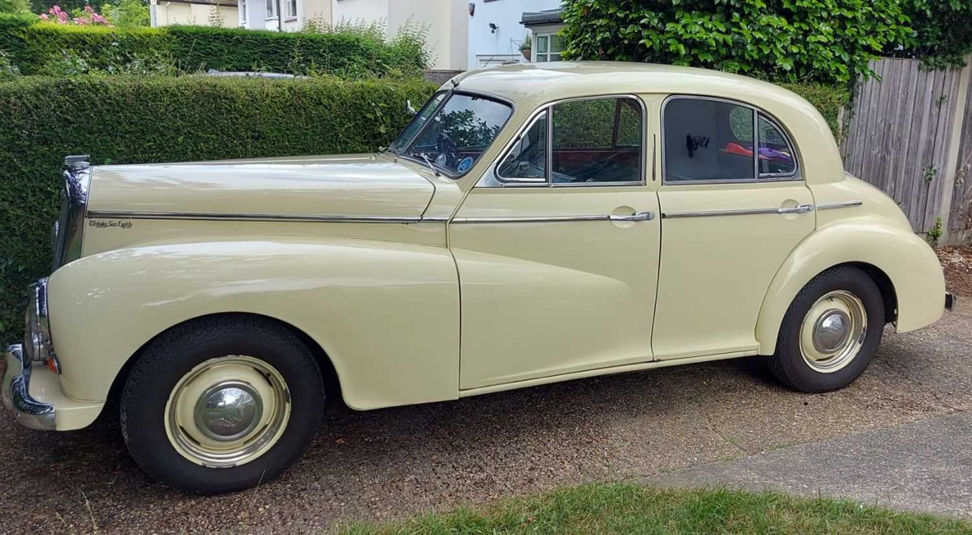 A 1951 Wolseley 6/80 Reg No. LXB939 Chassis No. 418/9218 Engine No. 9035 Cream with Green leather - Bild 5 aus 14