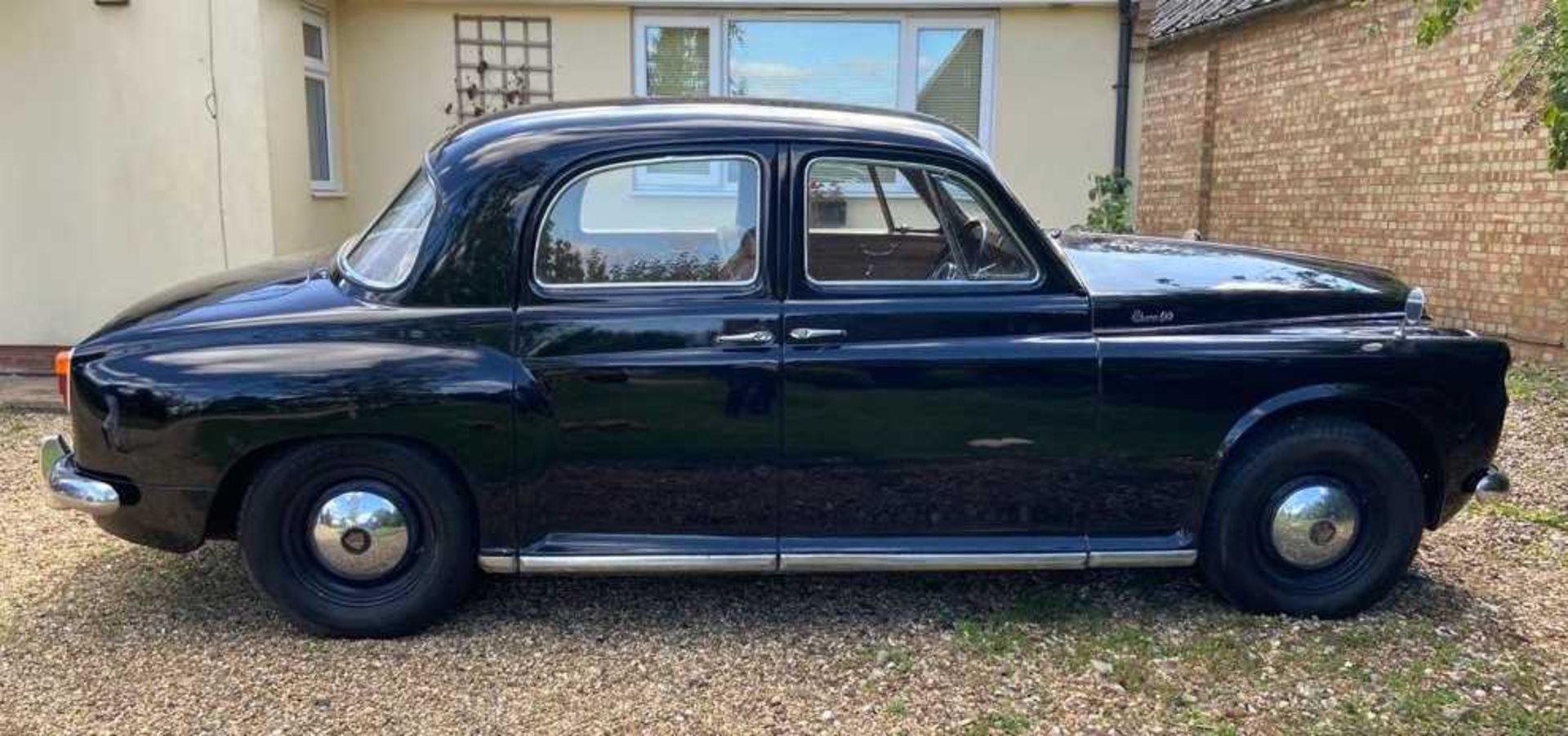 A 1956 Rover 90 four-door saloon in black. Registration No. WYD 541 Odometer 92914 2638cc Chassis - Bild 5 aus 19