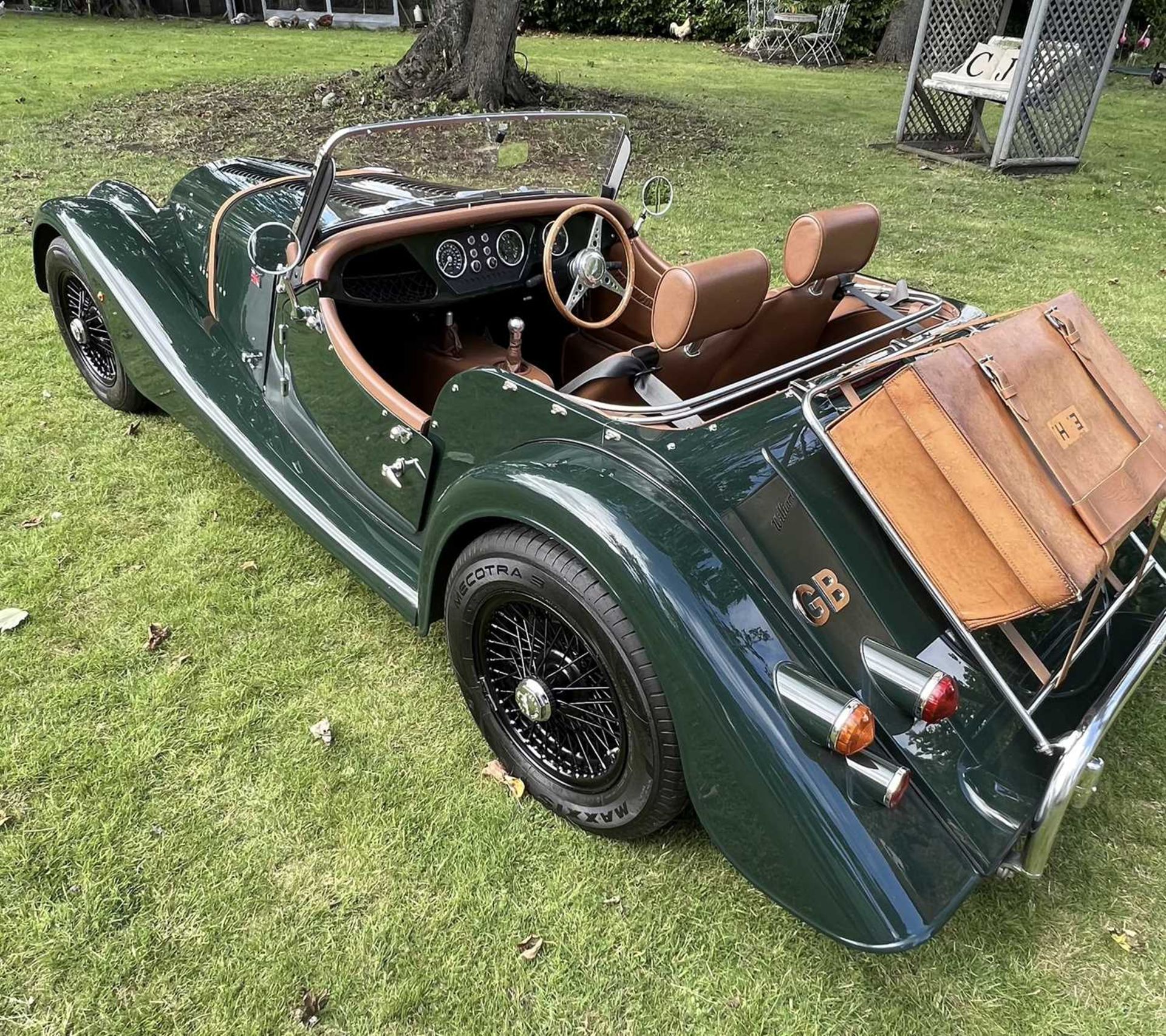 A 2011 Morgan 4/4 W12 V3 two seater Roadster in dark green with tan interior Registration CJ13 ( - Bild 4 aus 24