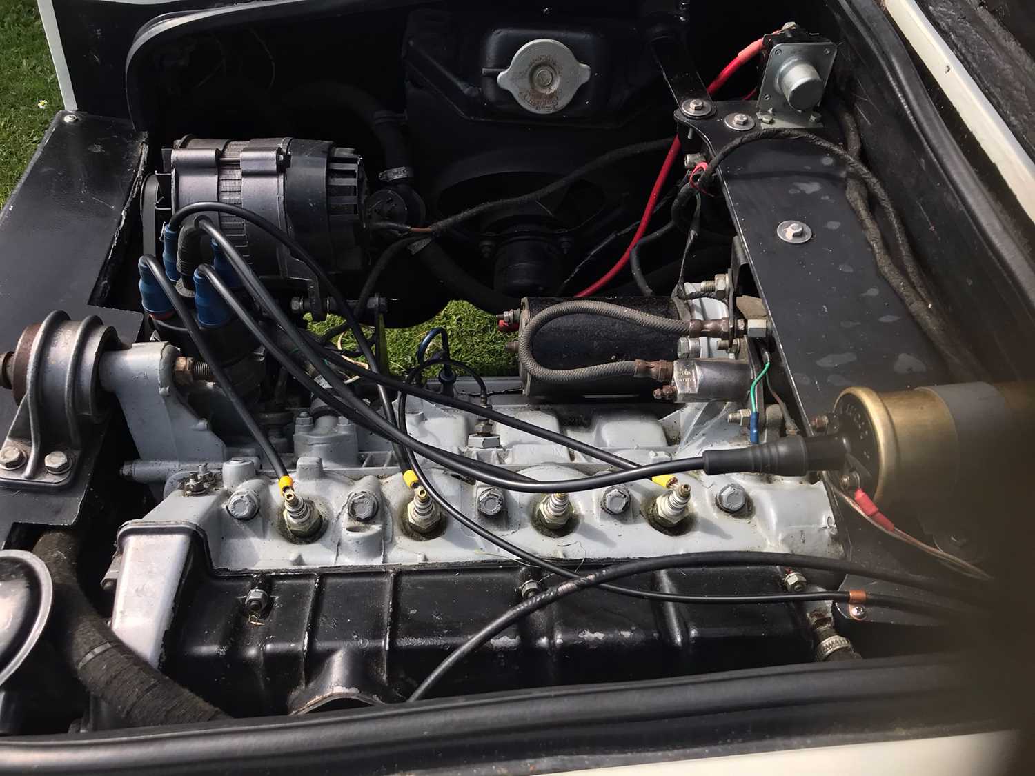 A 1970 Davrian MKIV Reg No. VKM 180H Chassis No. 4022 Engine No. V5 states incorrectly as B431006948 - Image 12 of 13