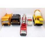 A collection of 5 vintage Tonka Toys, Nylint and similar large scale pressed steel models