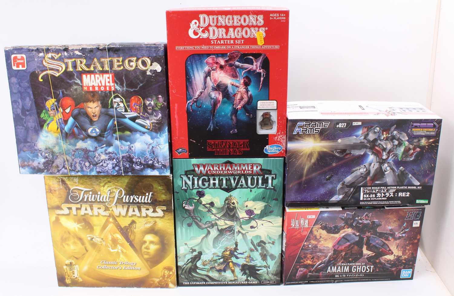 A collection of mixed plastic kits and popular culture board games to include Warhammer Underworlds,