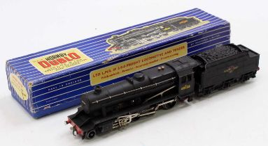 Hornby Dublo LT25 2-8-0 Freight Locomotive and Tender, 3-rail, Black, Number 48158, housed in the