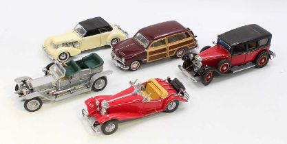 One tray containing five various loose Franklin and Danbury Mint diecast vehicles, mixed examples to