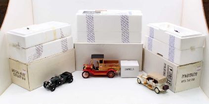Franklin Mint 1/24th scale model group of 3 comprising a 1929 Bentley Blower, a 1911 Rolls Royce,