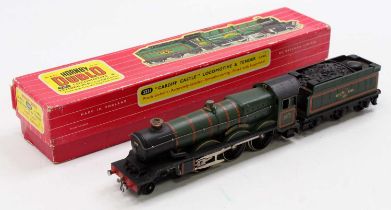 Hornby-Dublo, 2221, 2-rail 4-6-0 loco & tender ‘Cardiff Castle’ BR lined green 4075 (VG-BVG)