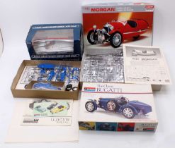 Collection of mixed metal and plastic kits to include a Burago 1955 Mercedes Benz 300 SLR,