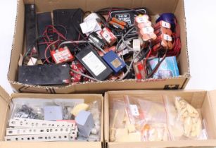 Box containing a wuanity of model boat and Radio controlled equipment to include Batteries,