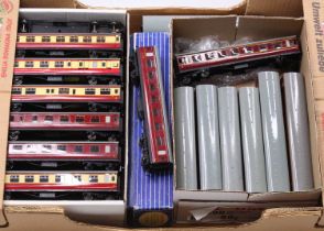 Large tray containing Hornby-Dublo unboxed tinplate (no Super-Detail) coaches, mainly 3-rail but a