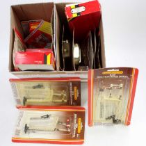 Collection of Hornby 00 gauge signals in unopened blister packets: 3 x R169; 3 x R170; 3 x R171; 2 x