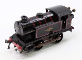 1960-5 Hornby 0-gauge type 40 tank loco 0-4-0, clockwork, black with red lining BR 82011, light
