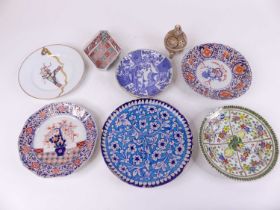 A box of mainly oriental ceramics to include a Japanese satsuma koro, the pierced dome cover