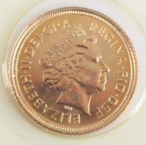 Great Britain, 2003 gold half sovereign, Elizabeth II 4th bust, rev: St George and Dragon above