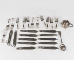 A collection of assorted scrap silver, to include a set of twelve fish knives and forks lacking