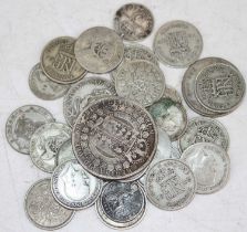 A selection of British silver coins to include Queen Victoria 1889 half crown