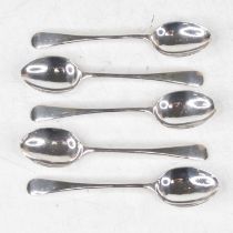 A set of five George V silver teaspoons in the Hanoverian pattern, 3oz