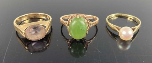 A 9ct gold amethyst set dress ring, size M, together with a 9ct gold cabochon green hardstone