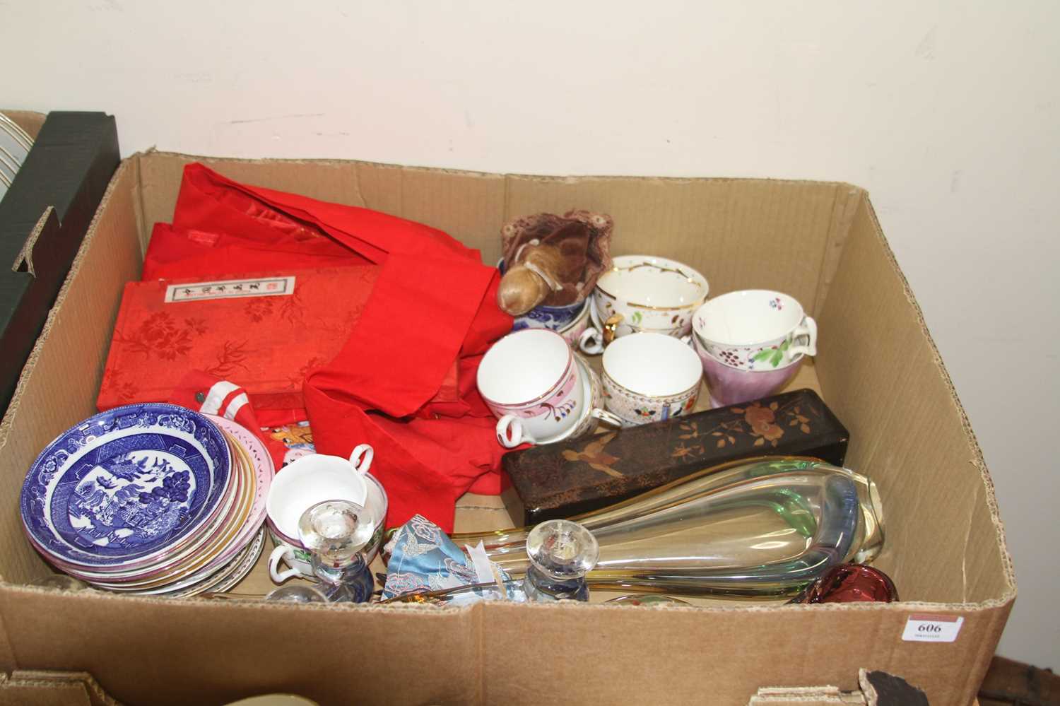 A box of miscellaneous items to include a Mdina glass vase of squat circular form with red, green