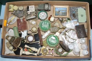A collection of assorted dolls house accessories to include mantel clocks, overmantel mirror,