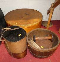 Assorted baskets, to include coopered oak example, hat box etc