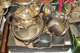 Mixed lot to include plated teapot, pewter tankards, entree dish and cover, and six majolica