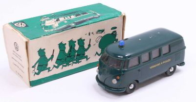 Wiking Models Germany Volkswagen Transporter, dark green plastic body, with grey base, 2 figures,