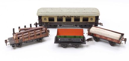 Bing 0-gauge Pullman coach ‘Plato’ with hinged roof to reveal chairs & tables, body (VG) roof in