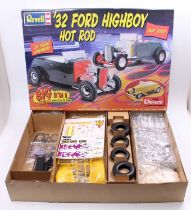 Revell 1/8th scale No. 85-2616 1932 Ford Highboy Hot Rod 3 'N 1 model kit, kit can make one of 3