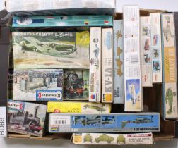 One tray of various mixed part started plastic kits to include Revell, Rosebud Models, Merit etc,