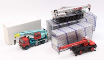 One box containing a quantity of mixed mobile crane construction and earth moving diecasts to