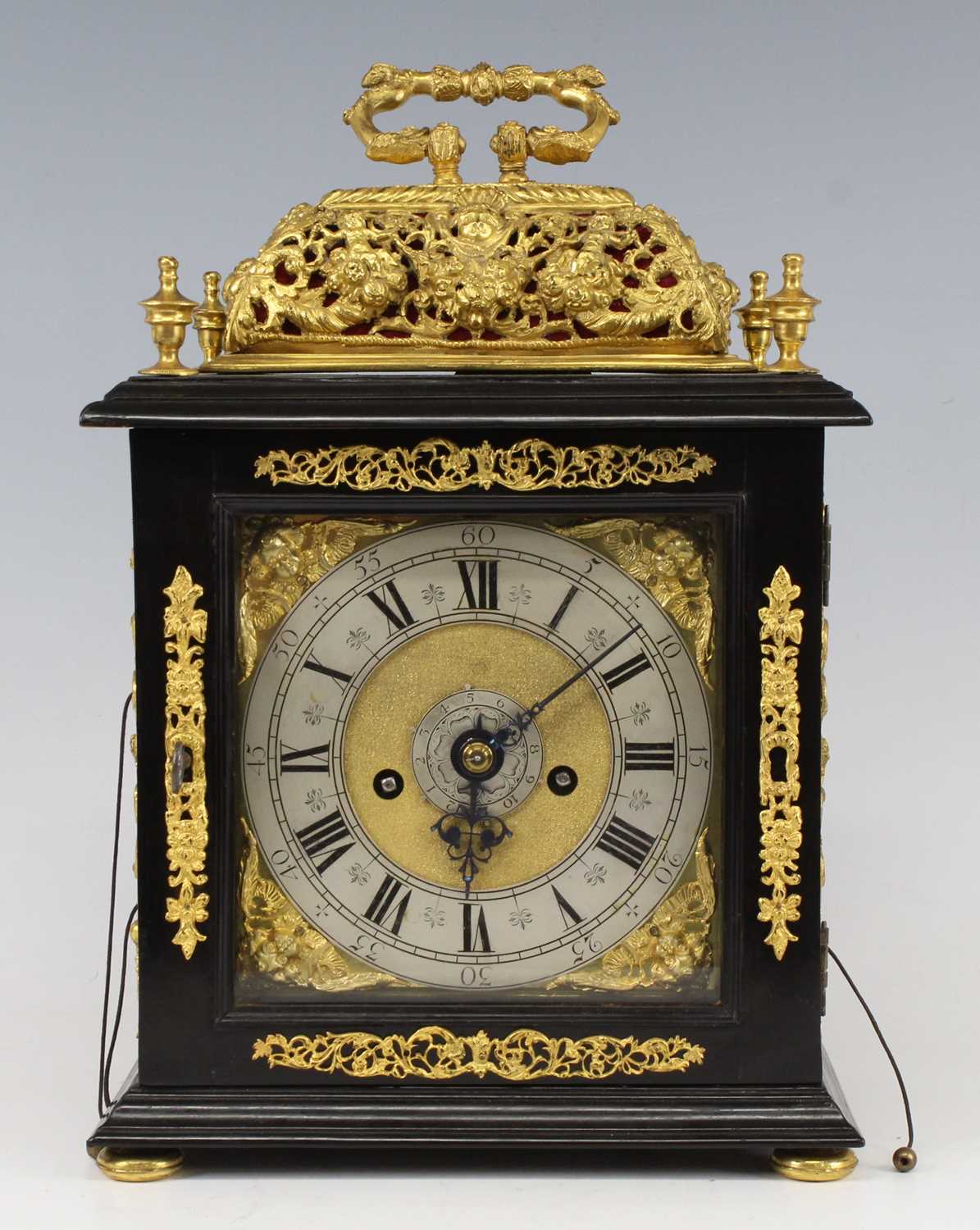 Nathanael Hodges of London - a late 17th century ebony veneered table clock, with pull quarter