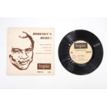 [ Autograph ] A Paul Robeson signed EP record "Robeson's Here!"