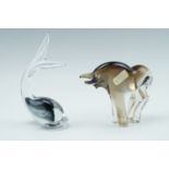 A Murano glass bull,12 cm, together with a glass whale, 17 cm