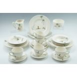 A quantity Royal Doulton "The Coppice" tea and dinnerware