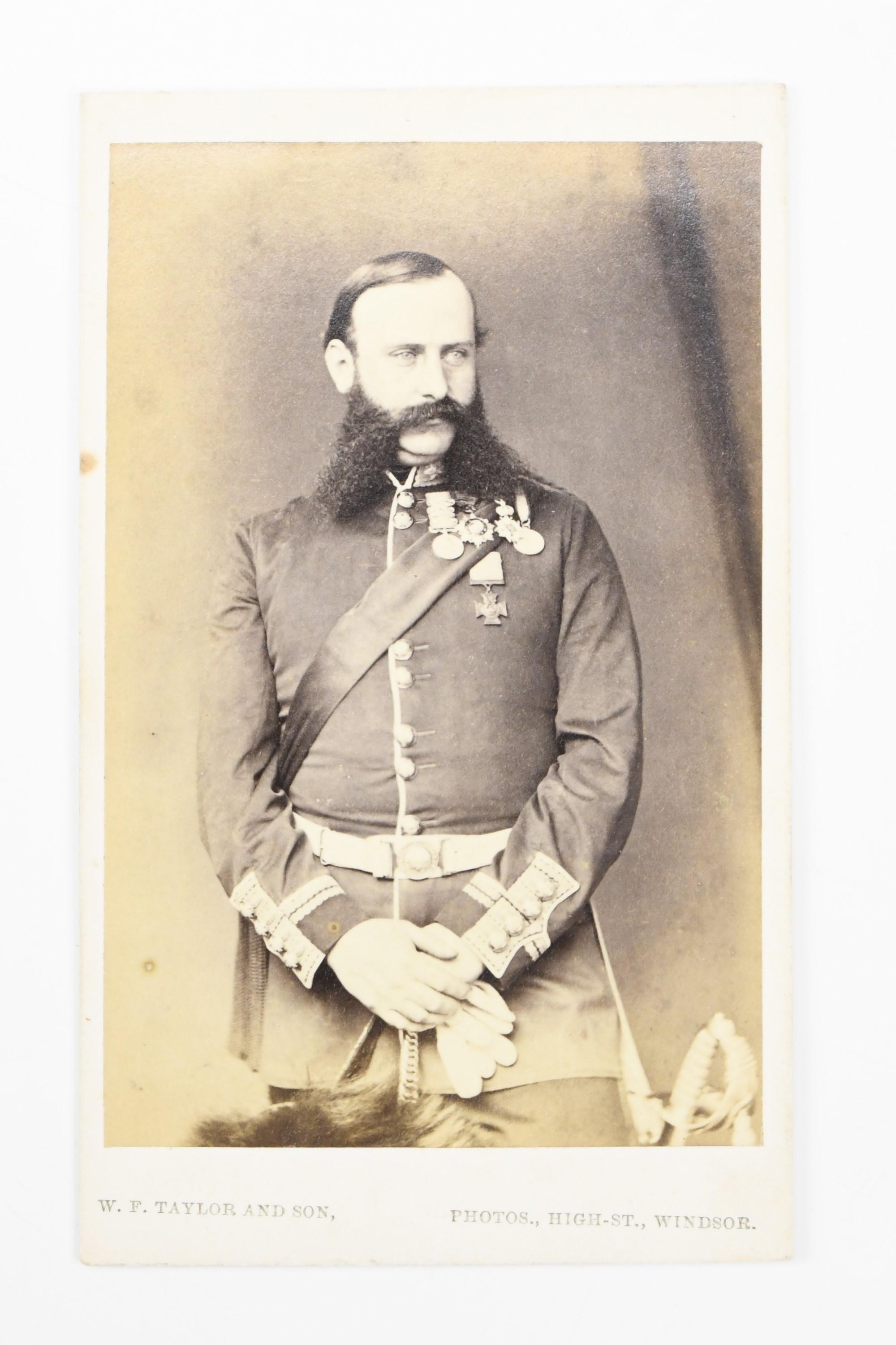 [ Victoria Cross ] A carte de visite portraying Lieutenant General Gerald Goodlake. [Awarded the