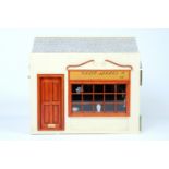 A dolls house antique shop and contents, 36.5 x 26.5 x 33 cm
