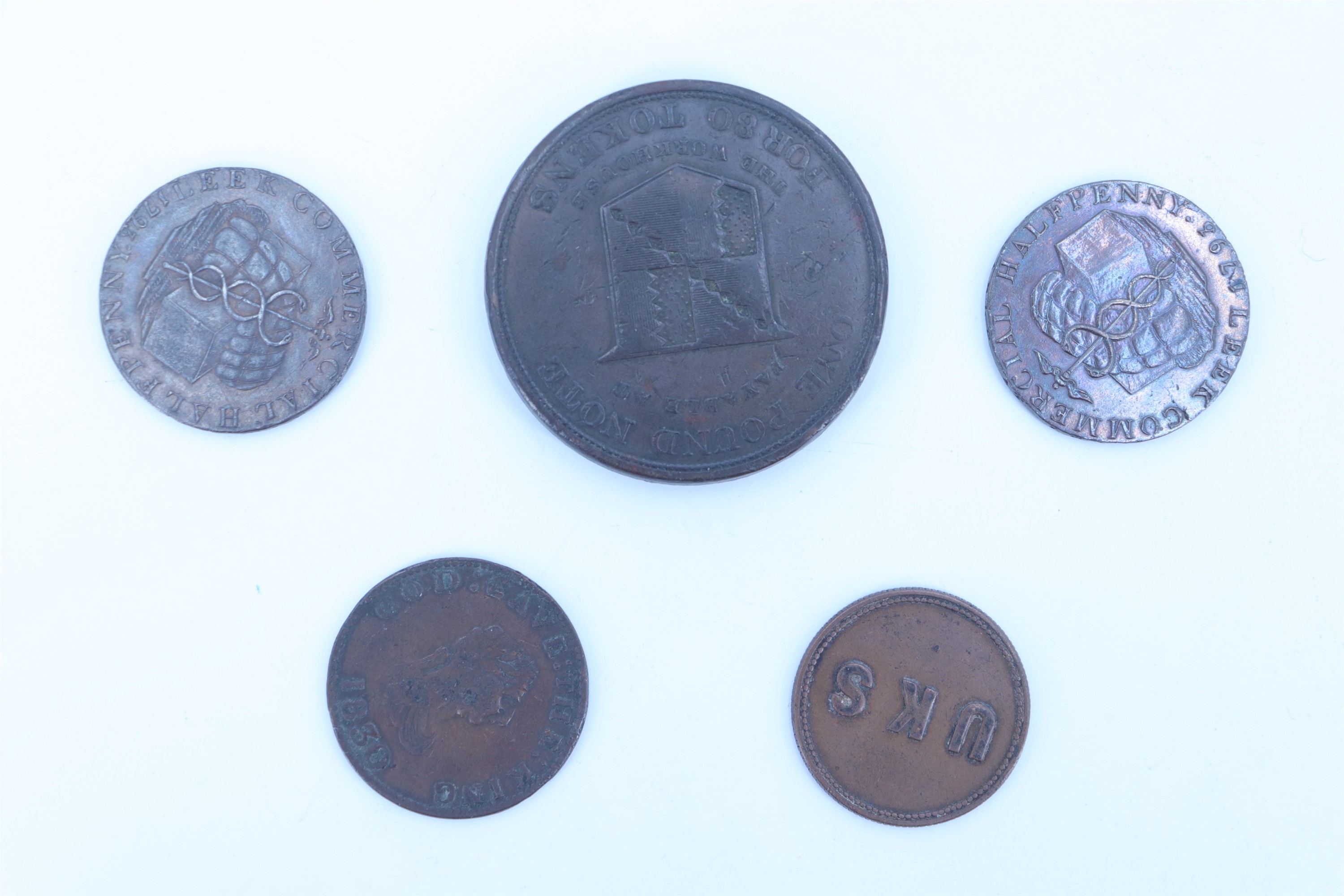 Five Georgian tokens, including an 1813 Birmingham Workhouse, a George III half penny "For Publick - Image 2 of 2