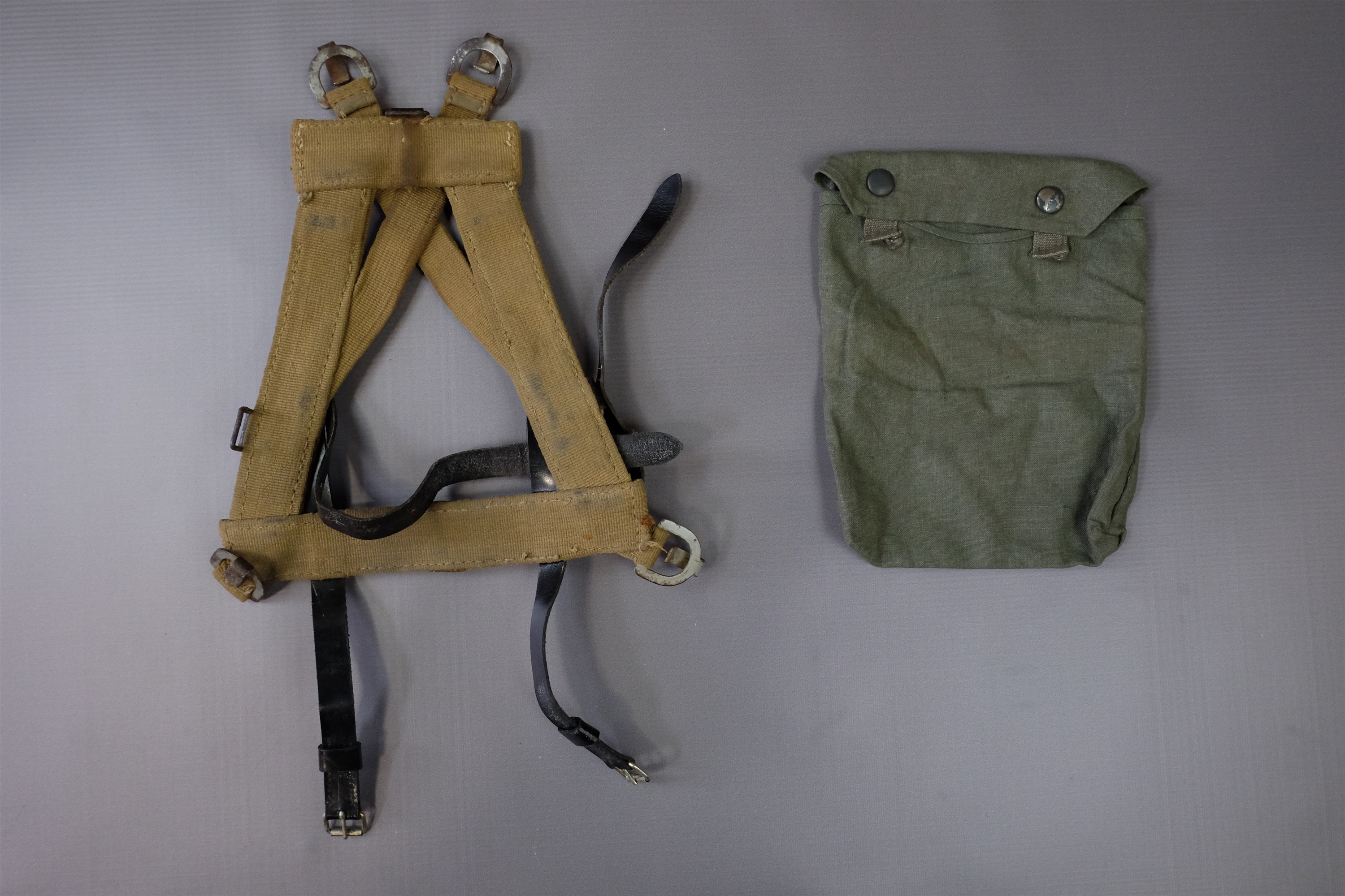 A set of German Third Reich pattern Y-straps, together with a quantity of reproduction equipment - Image 4 of 6