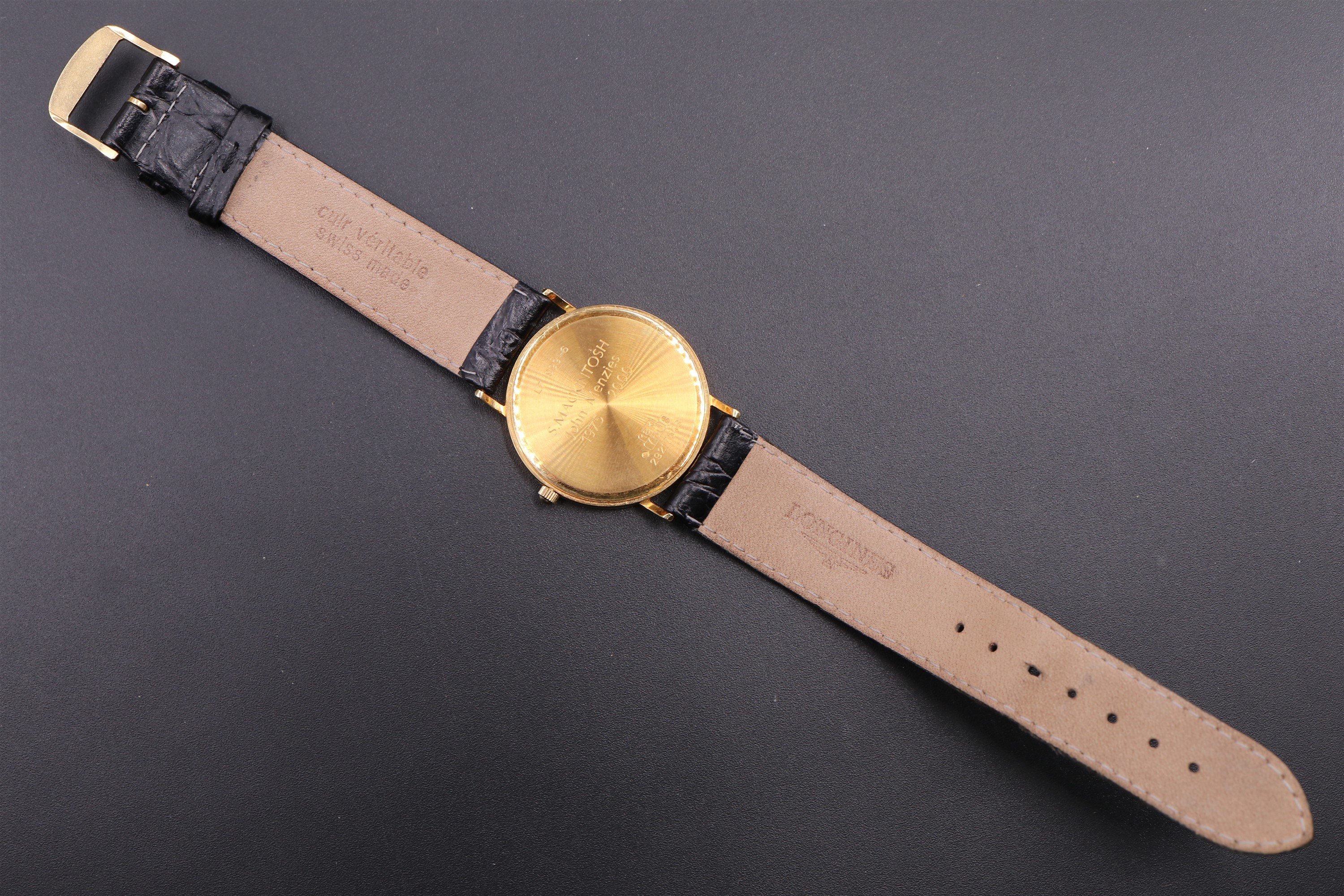 An 18 ct gold Longines wristwatch, having a six jewel quartz movement, the dial with baton - Image 5 of 8