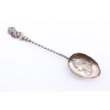 A 1901 Coronation silver teaspoon, William Davenport, Birmingham, 1901, 6 g