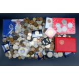 A large quantity of GB and world coins, coin packs, commemoratives, etc