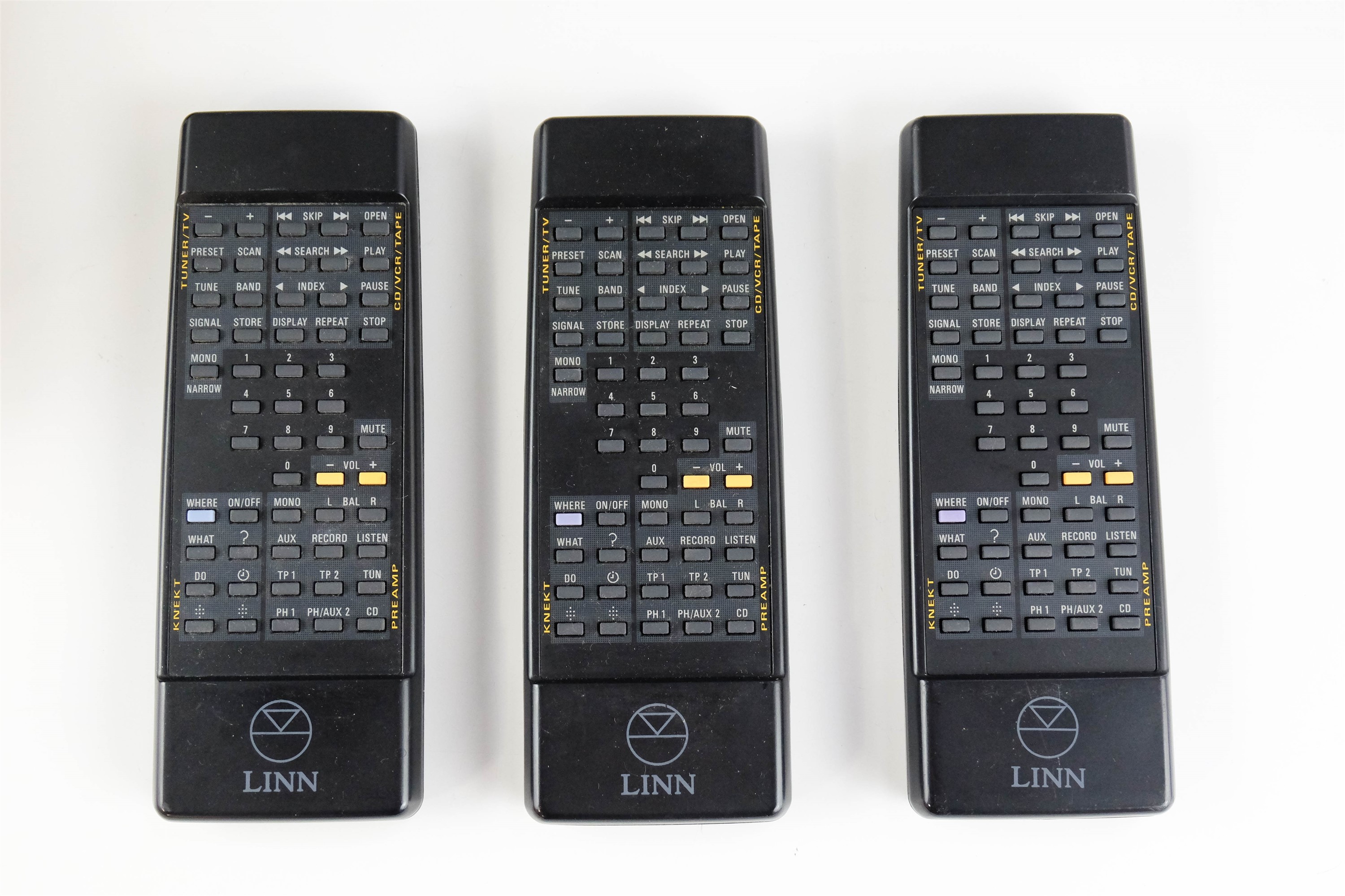 A 1990s Linn Intersekt room control unit, modular hi-fi system unit, together with three Linn - Image 5 of 7