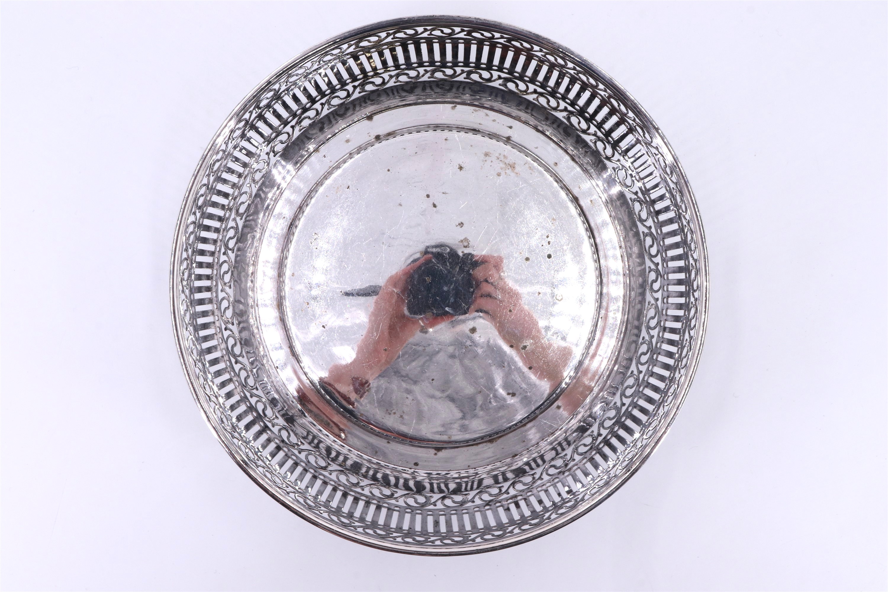 An early 20th Century silver plated bowl having pierced reticulated sides, by Charles Truman Burrows - Image 2 of 3