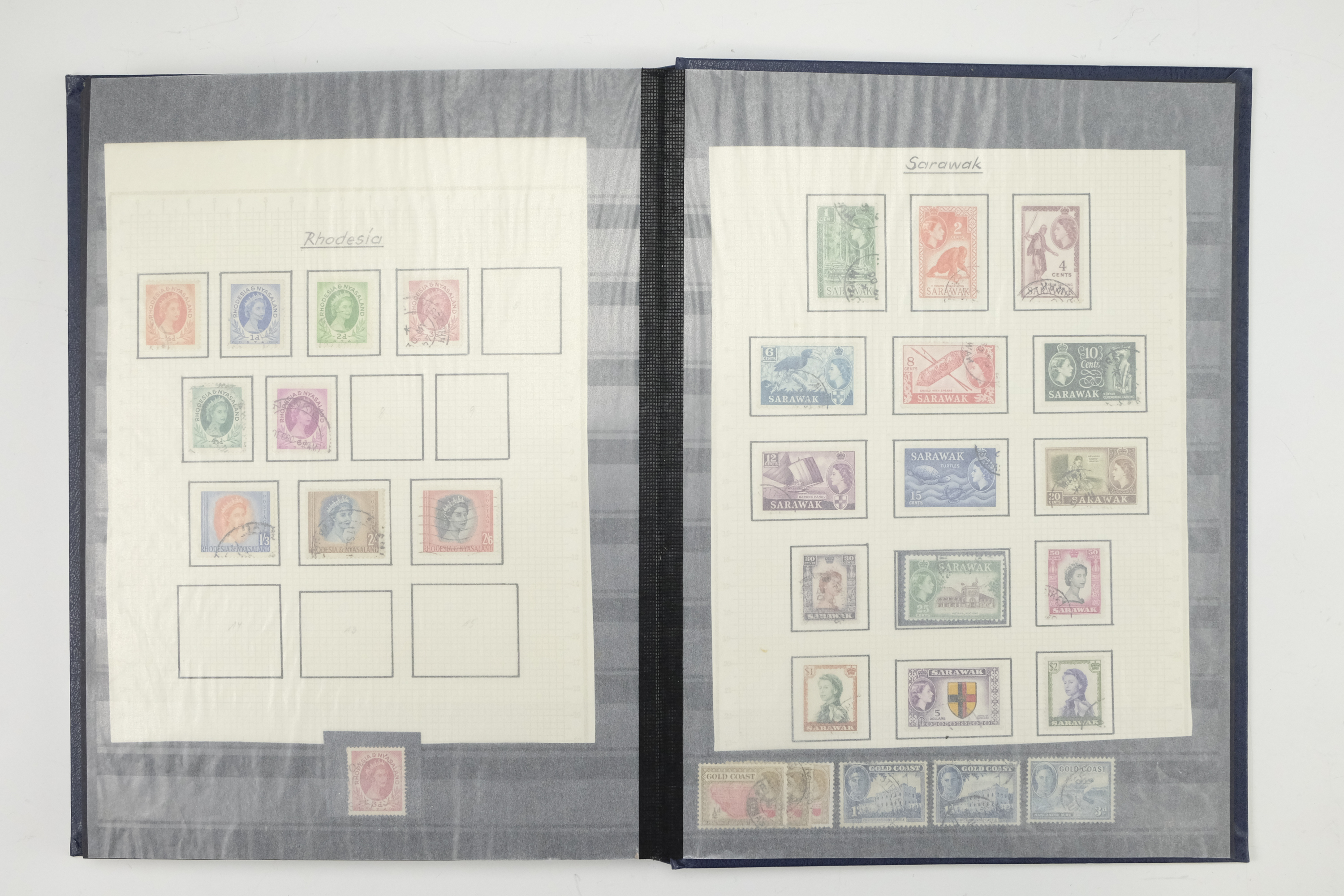 Five hingeless albums of world stamps, including an album of aircraft commemoratives, India, Cuba, - Image 30 of 53